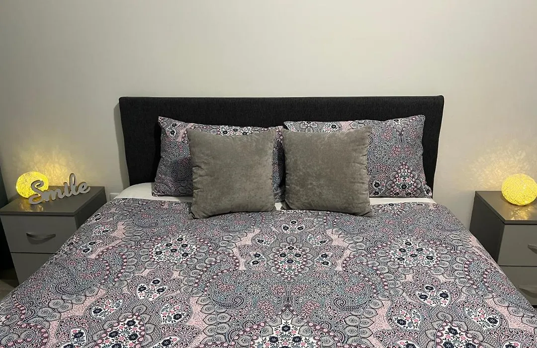 Tampa View Cosy Flat 2-1